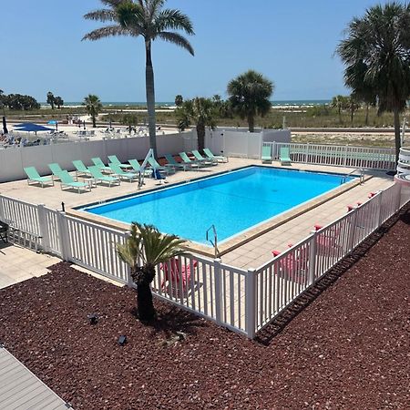 Arvilla Resort St. Pete Beach Esterno foto