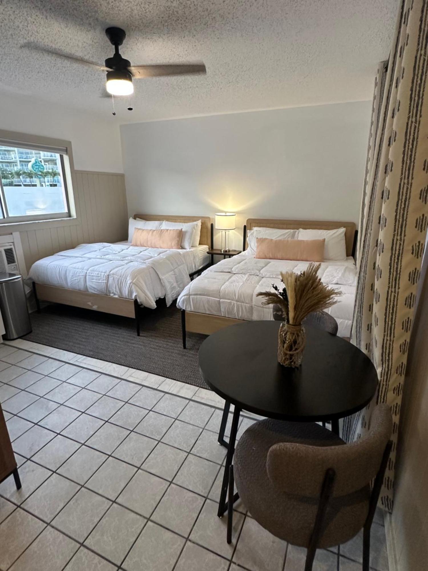 Arvilla Resort St. Pete Beach Esterno foto