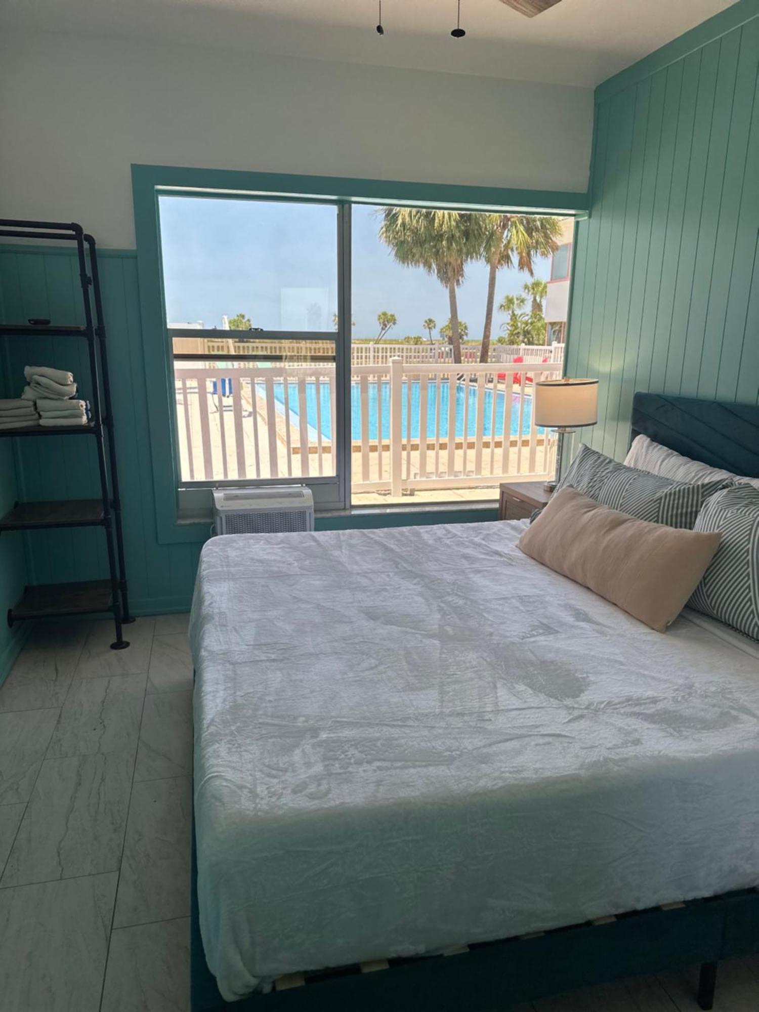 Arvilla Resort St. Pete Beach Esterno foto